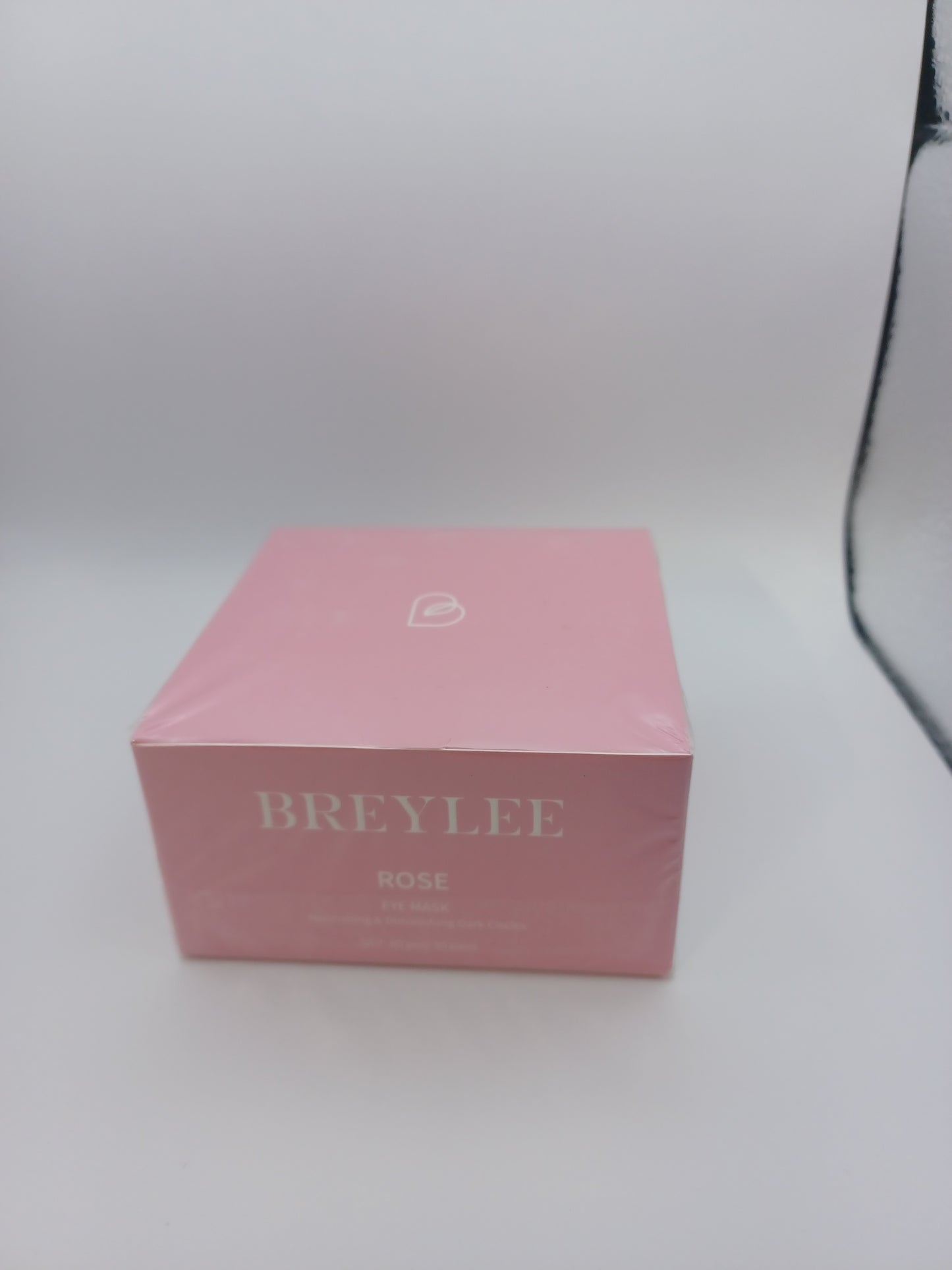 BREYLEE Rose Eye Mask– Under Eye Patches, anti-puffy eyes, Hydrates, Improves And Firms The Eye Area—includes 60 patches.